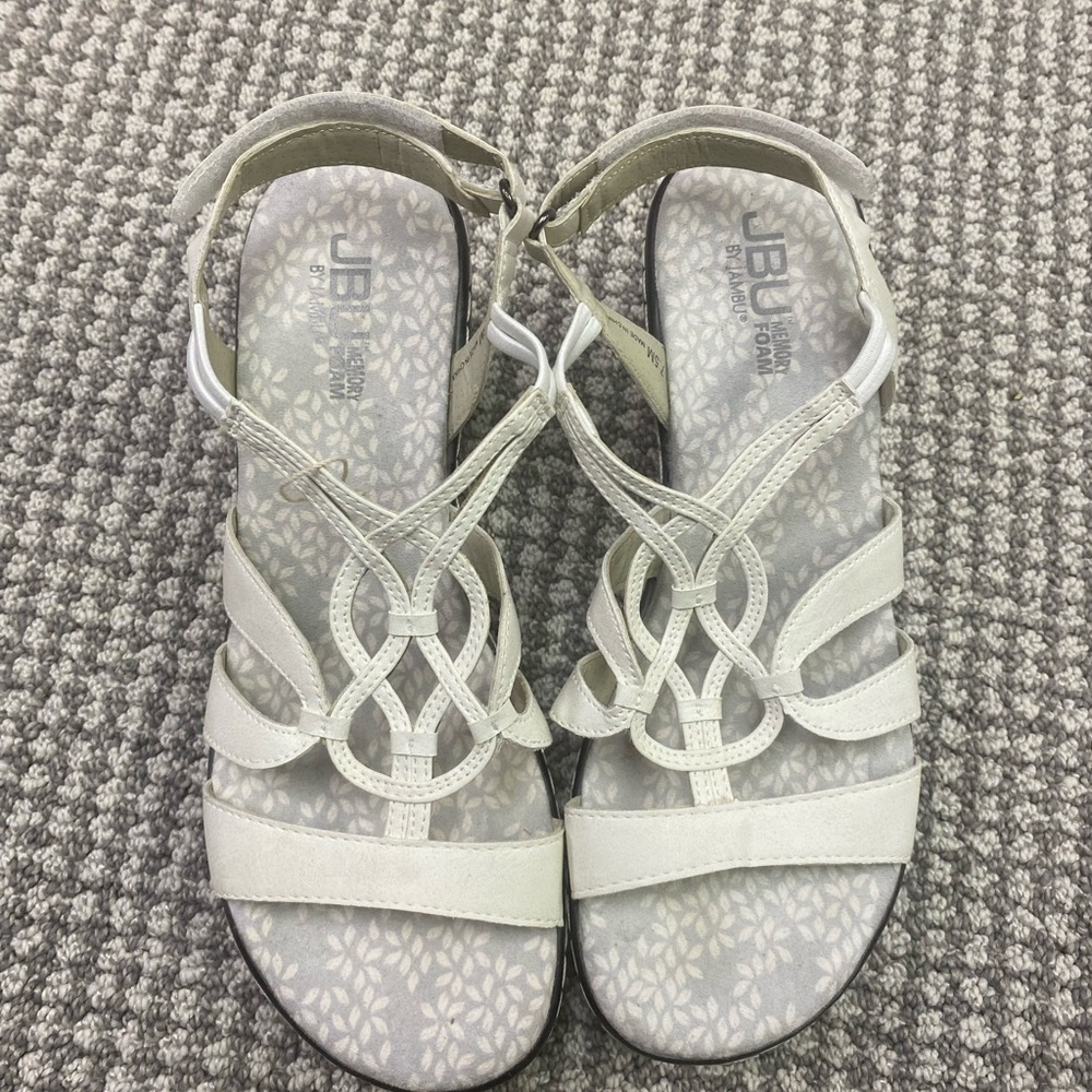 JBU Jambu Women's ivory Strappy Comfort Sandals size 7.5